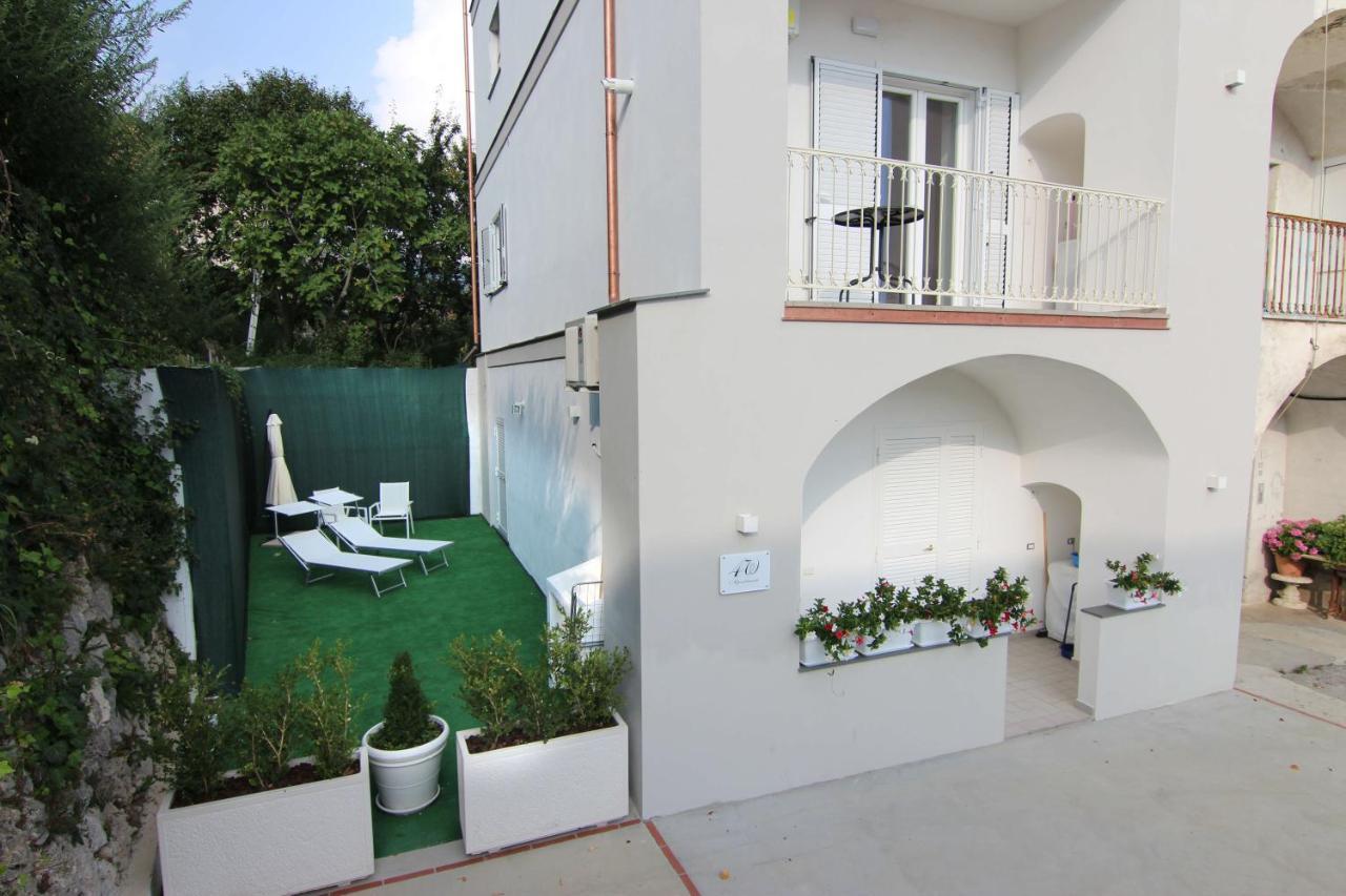Four White Apartments Agerola Exterior photo