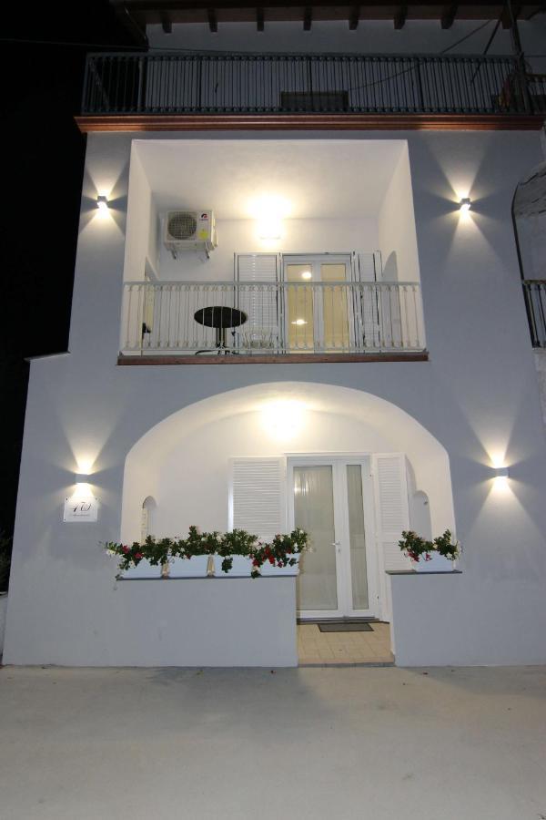 Four White Apartments Agerola Exterior photo